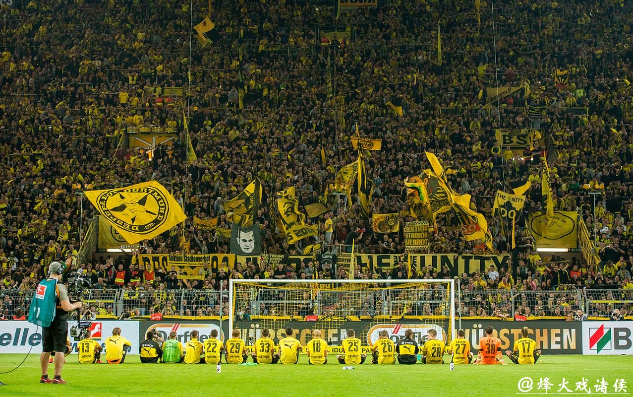 德甲-多特主场0-2负美因茨 莱比锡被追2球主场平